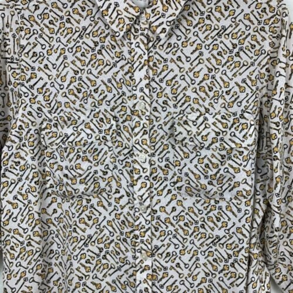 Chico’s 2 Large Novelty Print Keys Long Sleeve Collared Button Up Blouse Yellow - Picture 5 of 12